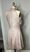 Load image into Gallery viewer, Rose&#39; Champagne Sequin Gown
